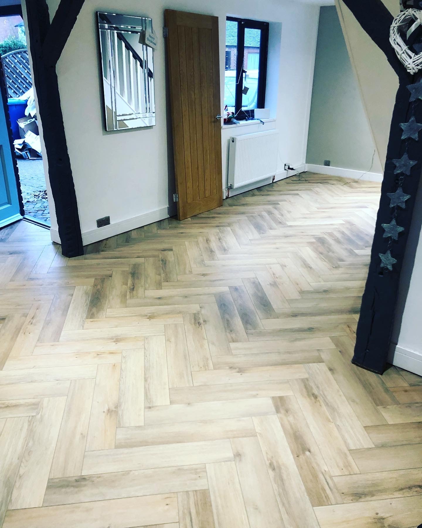 Laminate Wood Herringbone